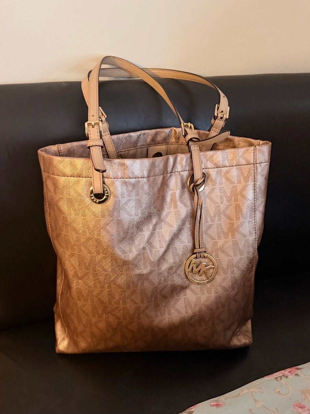 Michael Kors Jet Set Metallic Rose Gold MK Logo Tote